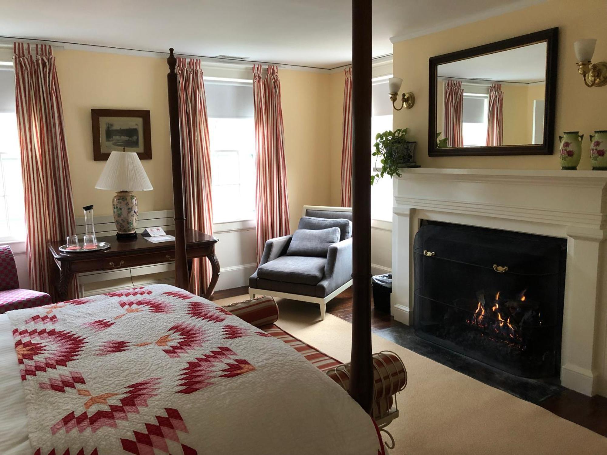 Bridgehampton Inn Экстерьер фото